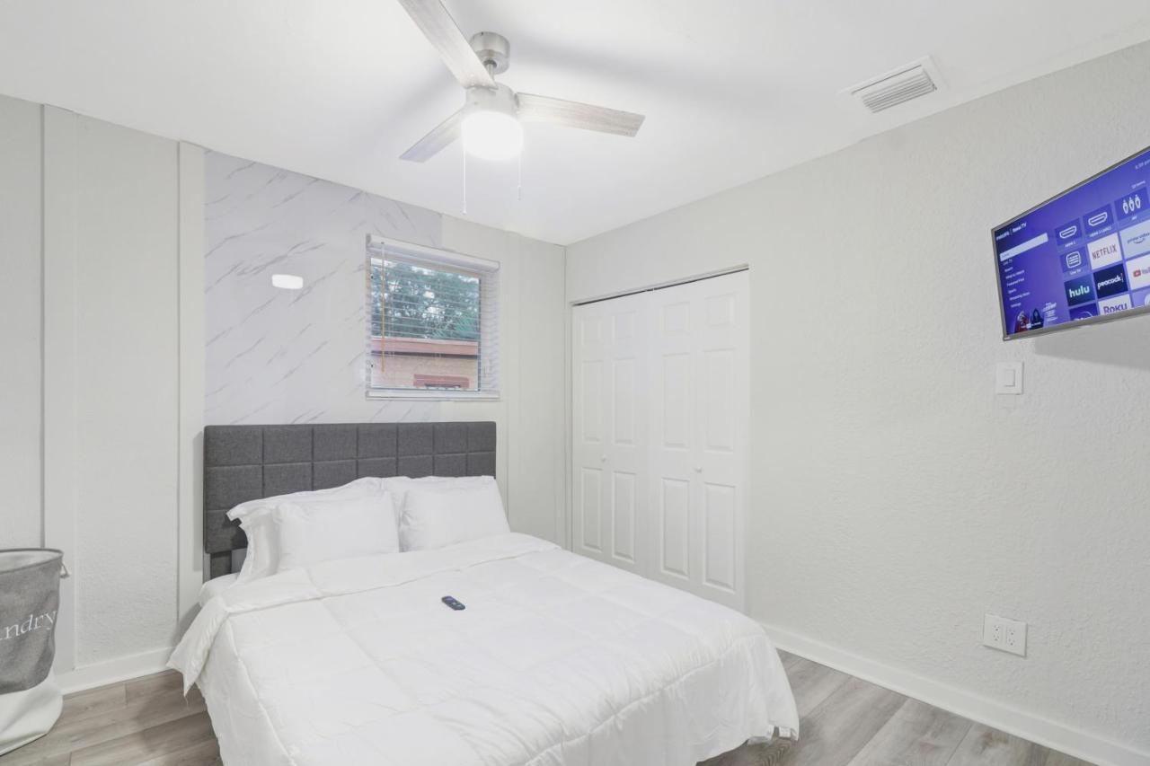 Spacious And Luxurious Home Centrally Located Between Miami And Ft. Lauderdale Miramar Kültér fotó